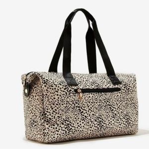 BNWT Mali & Lili leopard print weekender bag - large